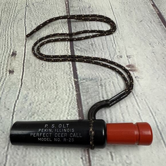 Vintage Classic P.S. Olt Perfect Deer Call Model No. R-25 - Picture 1 of 6